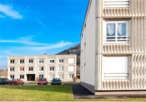 t3 à la location -   25190  SAINT HIPPOLYTE, surface 69 m2 location t3 - UBI481506272